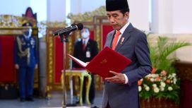 Presiden Jokowi Melantik Menteri (Doc. Setneg RI)