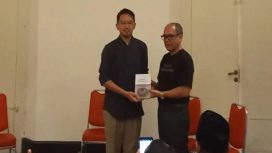 Eks Dirjen Migas Prof. Tutuka Ariadji Luncurkan Buku (Doc. Inilahjateng)