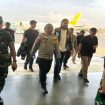 Satgas Damai Cartenz Bersama Philip Mark Mehrtens (Doc. Polri)