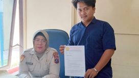Azi Pangaribuan, Bakal Calon Wakil Bupati Simalungun dan Samsul Pangaribuan selaku mantan Camat Bandar dilaporkan ke Polres Simalungun (Ist.)