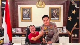 Kursi Kapolda Riau Irjen Pol M. Iqbal yang diduduki cukong di sektor Sawit, Edy Kuang (Ist.)