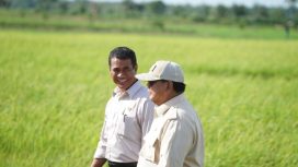 Mentan Andi Amran Sulaiman Mendampingi Presiden Prabowo (Doc. Kementan)