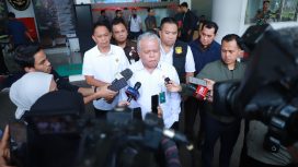Kapuspenkum Kejagung, Harli Siregar, mengatakan, penyidik memeriksa dua pejabat dalam kasus korupsi jalur kereta api Besitang-Langsa Rp1,1 triliun. (Indonesiawatch/Dok. Kejagung)