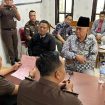 Penyerahan tahap II tersangka Panji Gumilang di Kejari Indramayu. Tim JPU segera siapkan surat dakwaan Panji Gumilang dalam perkara pencucian uang Rp73 miliar. (Indonesiawatch.id/Dok. Kejagung)