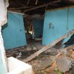 Rumah rusak akibat pergerakan tanah di Desa Linggamanik, Kecamatan Bantargadung, Kabupaten Sukabumi, Jawa Barat, Selasa (10/12/2024). (Indonesiawatch.id/Dok. BNPB)