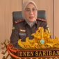 Kajati NTB, Enen Saribanon, menyampaikan keterangan perkembangan pemeriksan berkas pelecehan seksual tersangka IWAS alias Agus. (Indonesiawatch.id/Dok. Kejati NTB)