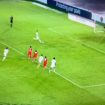 Eksekusi penalti pemain Filipina berhasil menjebol gawang Indonesia. (Indonesiawatch.id/Ist)