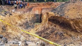 Perusahaan milik Juanda Lesmana ini, di-Police Line Mabes Polri.