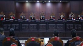 Ketua MK, Suhartoyo membacakan amar putusan menghapus presidential threshold. (Indonesiawatch.id/Dok. MK)