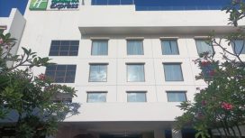 Holiday Inn Express Bali di Kabupaten Badung, Bali, barbuk pencucian uang dari korupsi PT Duta Palma Group yang membelit tiga tersangka. (Indonesiawatch.id/Dok. Kejagung)