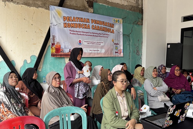 Pelaksanaan kegiatan pengabdian kepada masyarakat oleh tim UPN Jakarta.